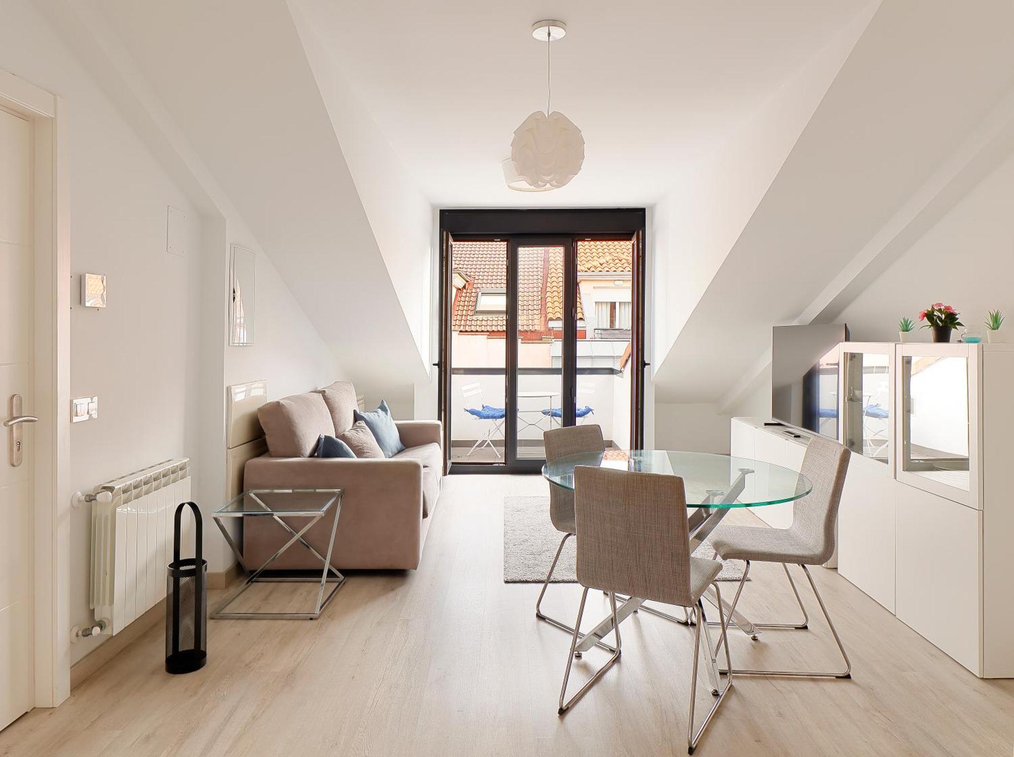 Atico Con Terraza En Playa De San Lorenzo Gijón Zewnętrze zdjęcie